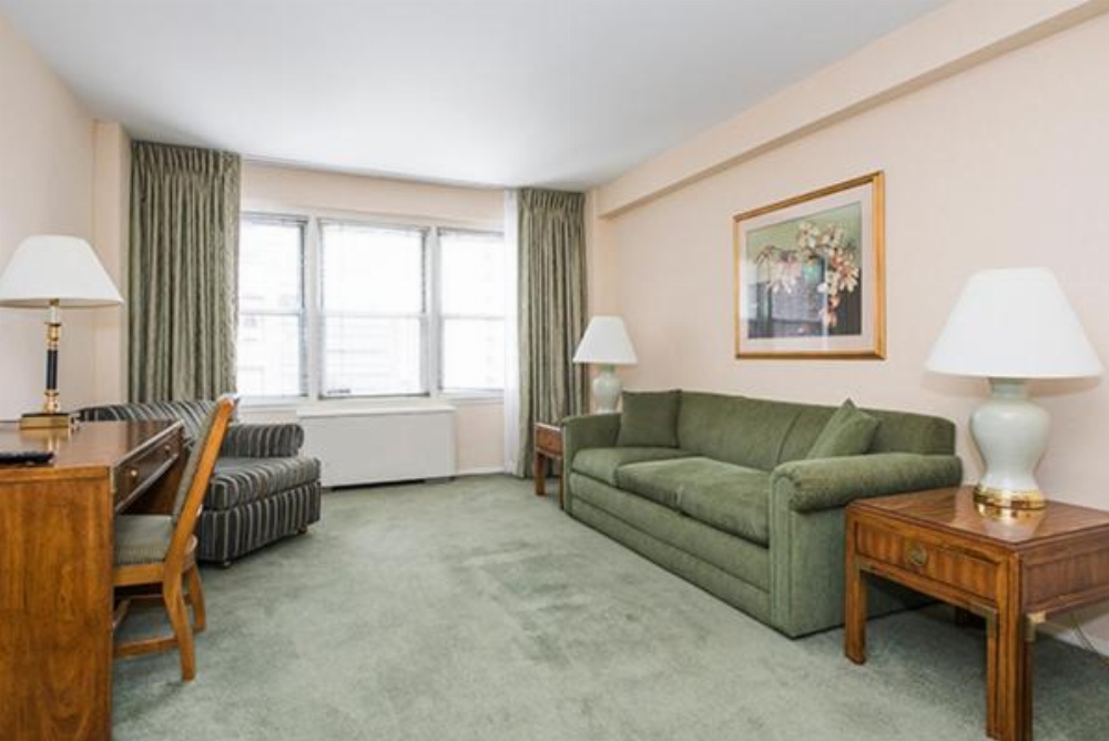 Murray Hill East Suites Image 30